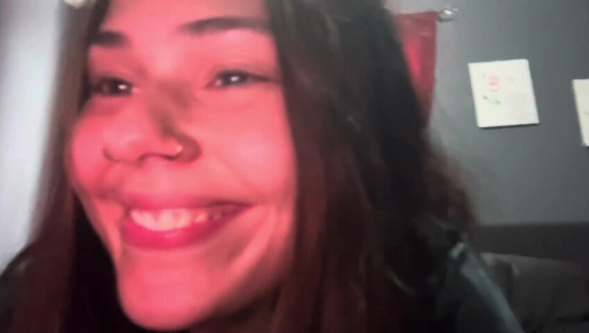 MadzzWorld - (kisses-licking)