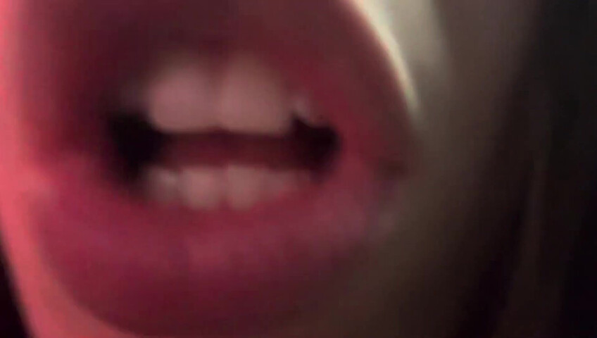 MadzzWorld - (kisses-licking)