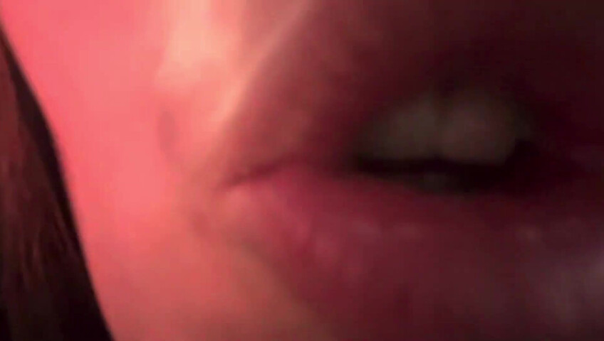 MadzzWorld - (kisses-licking)