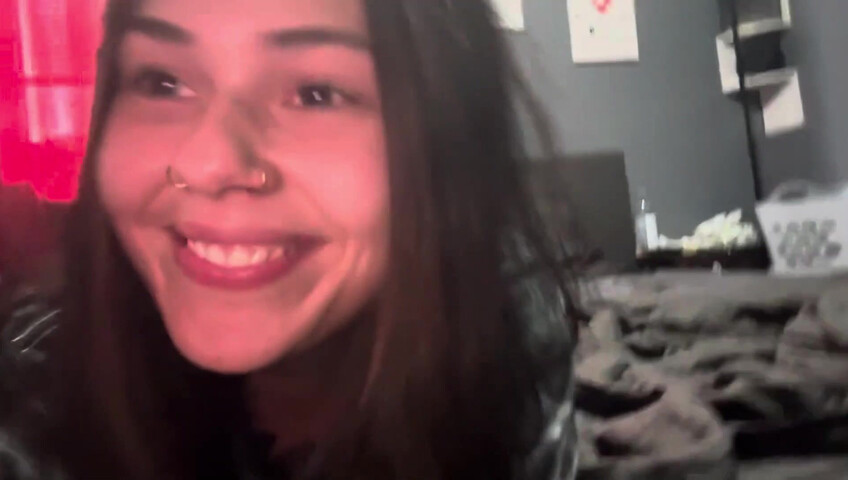 MadzzWorld - (kisses-licking)