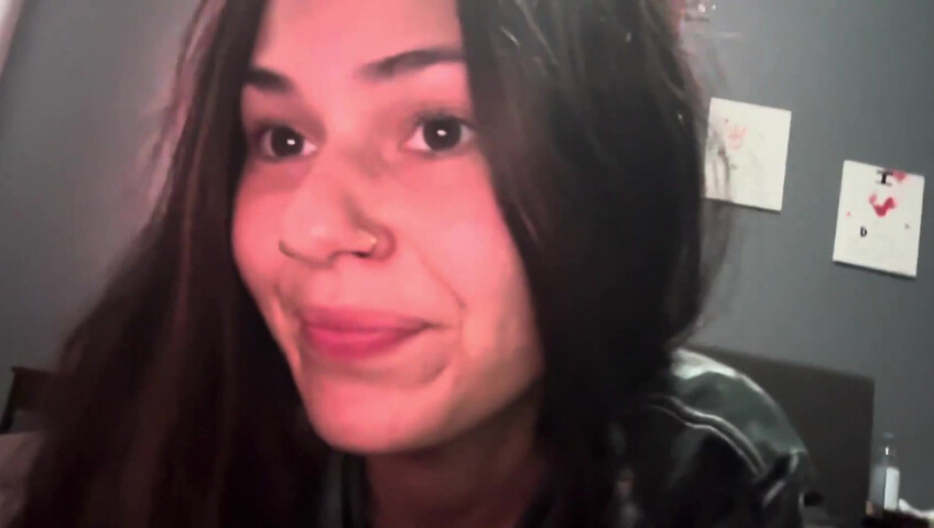 MadzzWorld - (kisses-licking)