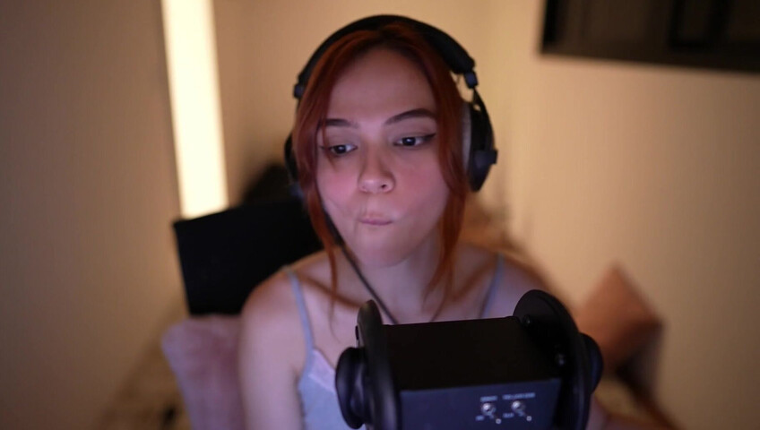 Maimy ASMR - 29 January 2023 - Boobies ASMR