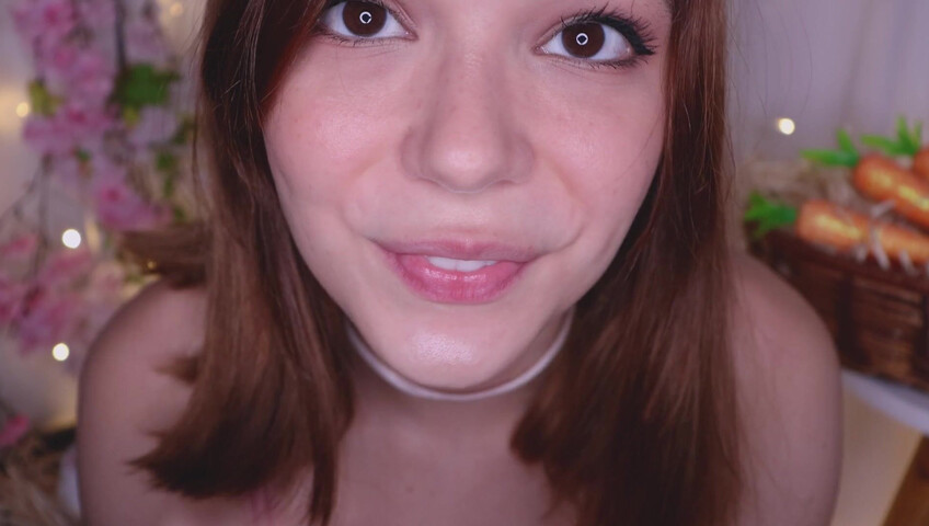 Maimy ASMR - Bunny Girl Wants Your Carrot