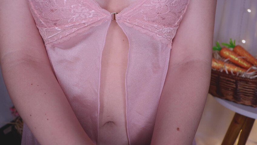 Maimy ASMR - Bunny Girl Wants Your Carrot