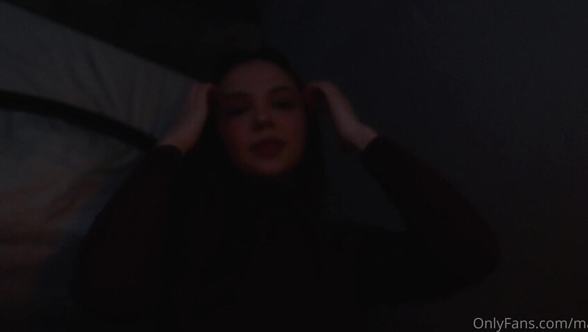 Maimy ASMR - Camping Cozy Night