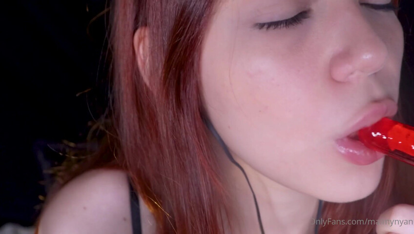 Maimy ASMR - Lollipop Sucking