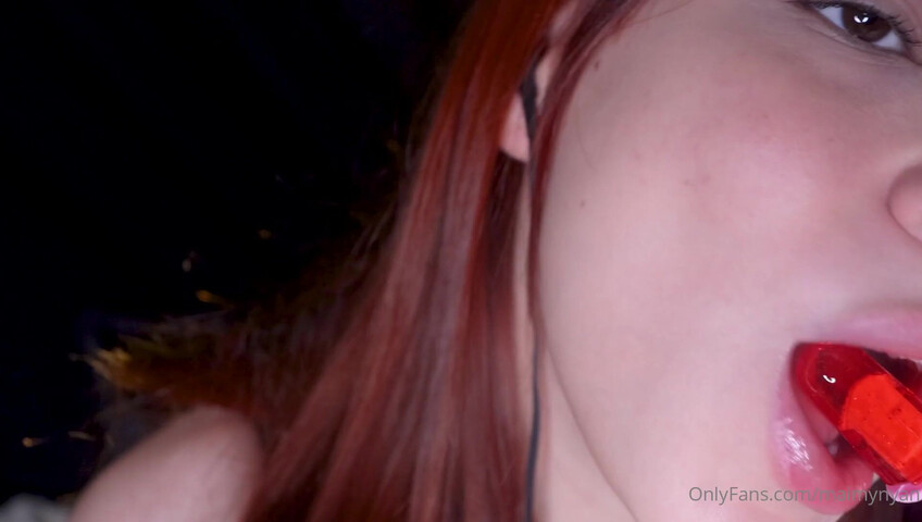 Maimy ASMR - Lollipop Sucking