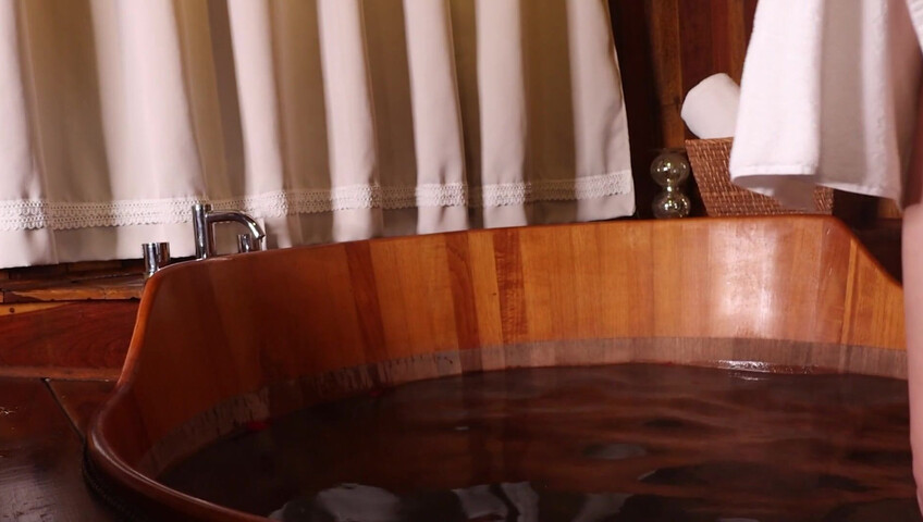 Maimy ASMR Pussy and Tits - Taking a bath with Yennefer - The Witcher Cosplay - 21 June 2021