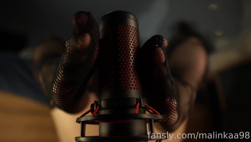 Malinkaa98 ASMR - 3Dio Ear Licking with Feet