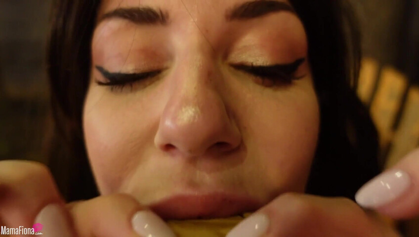 Mama Fiona - Camping with Mom