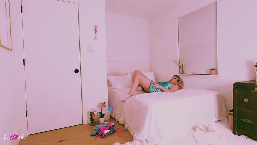 Mama Fiona - Rave Mom