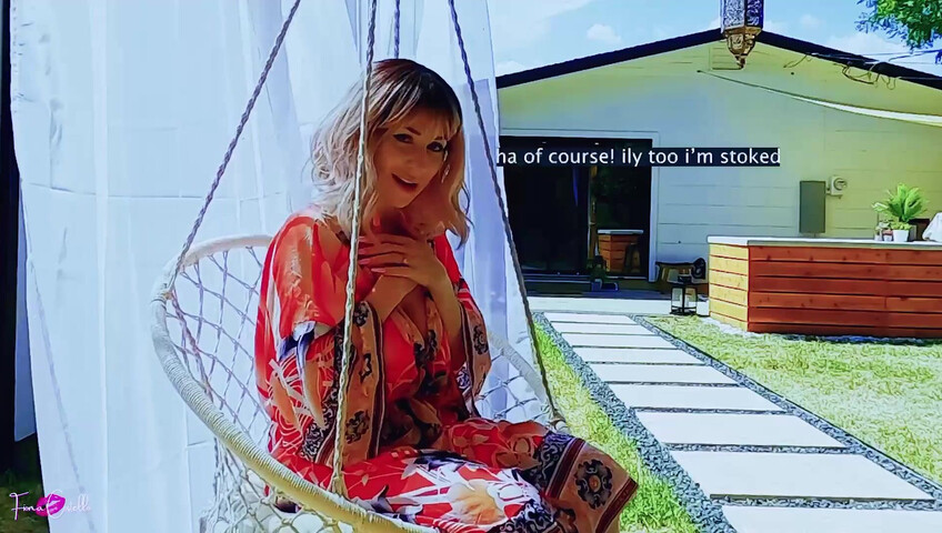 Mama Fiona - Rave Mom