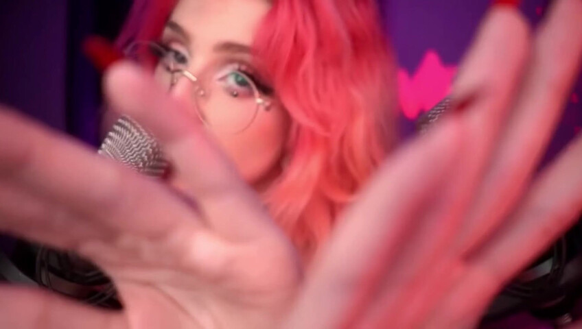 Mewlies ASMR - Close Up Hand Movements Gentle Inaudible Whispers