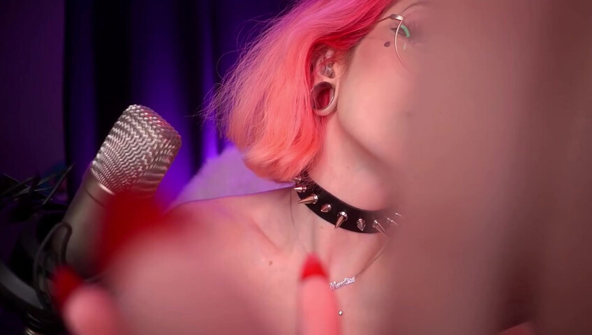 Mewlies ASMR - Close Up Hand Movements Gentle Inaudible Whispers