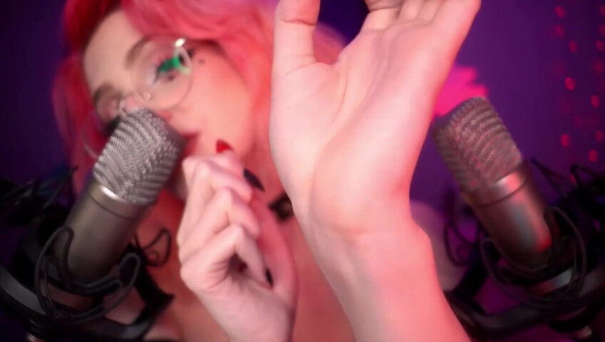 Mewlies ASMR - Close Up Hand Movements Gentle Inaudible Whispers