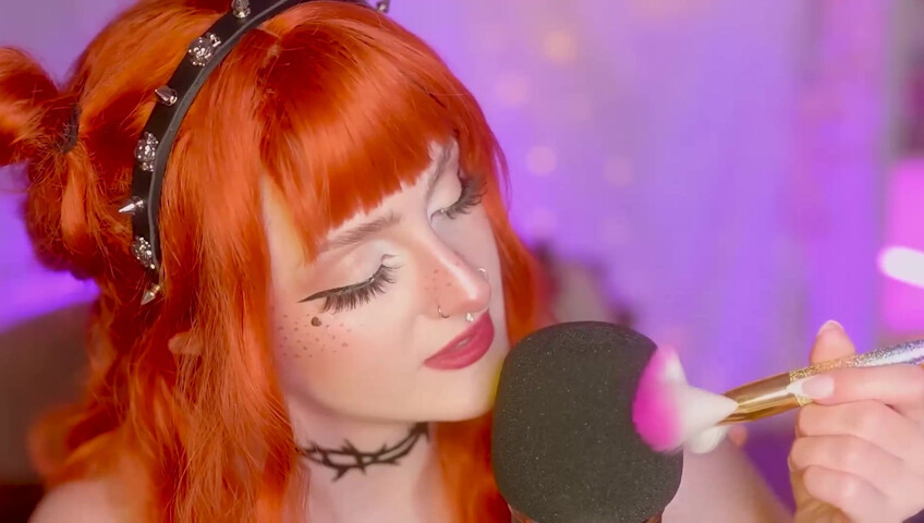 Mewlies ASMR - Close Your Eyes and Relax - Gentle Mic Brushing