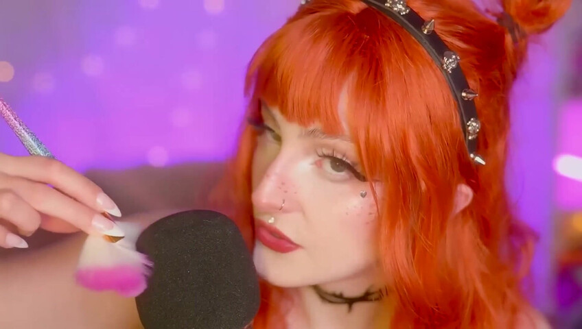 Mewlies ASMR - Close Your Eyes and Relax - Gentle Mic Brushing