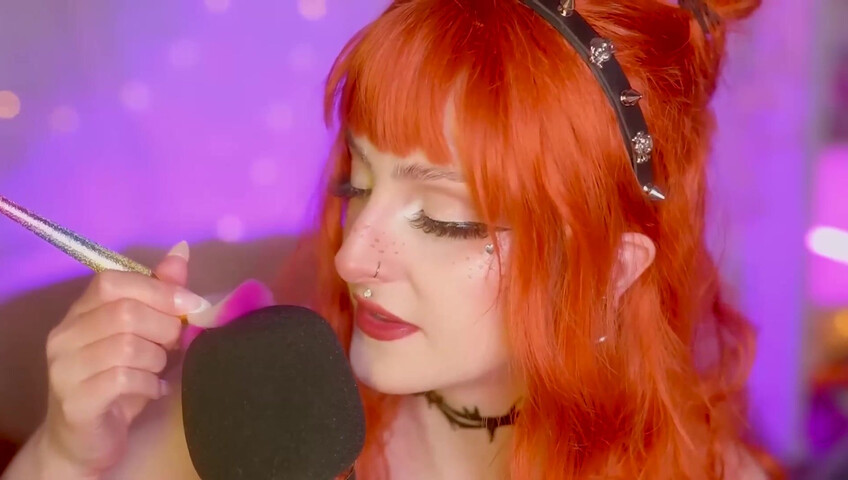 Mewlies ASMR - Close Your Eyes and Relax - Gentle Mic Brushing