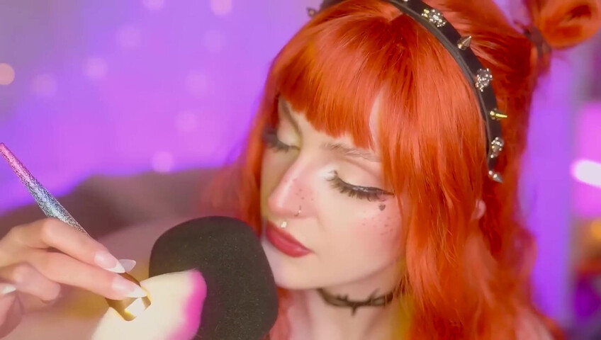 Mewlies ASMR - Close Your Eyes and Relax - Gentle Mic Brushing