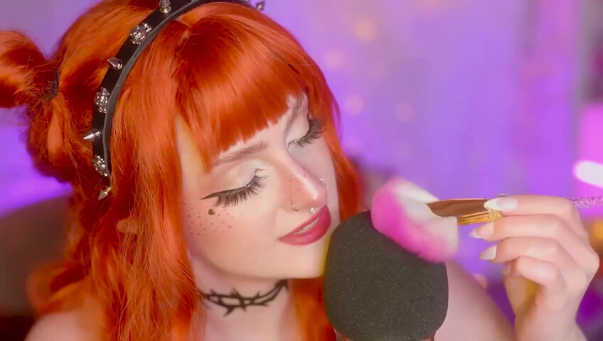 Mewlies ASMR - Close Your Eyes and Relax - Gentle Mic Brushing