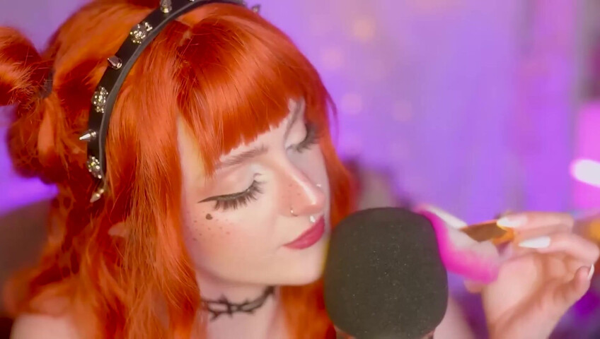 Mewlies ASMR - Close Your Eyes and Relax - Gentle Mic Brushing