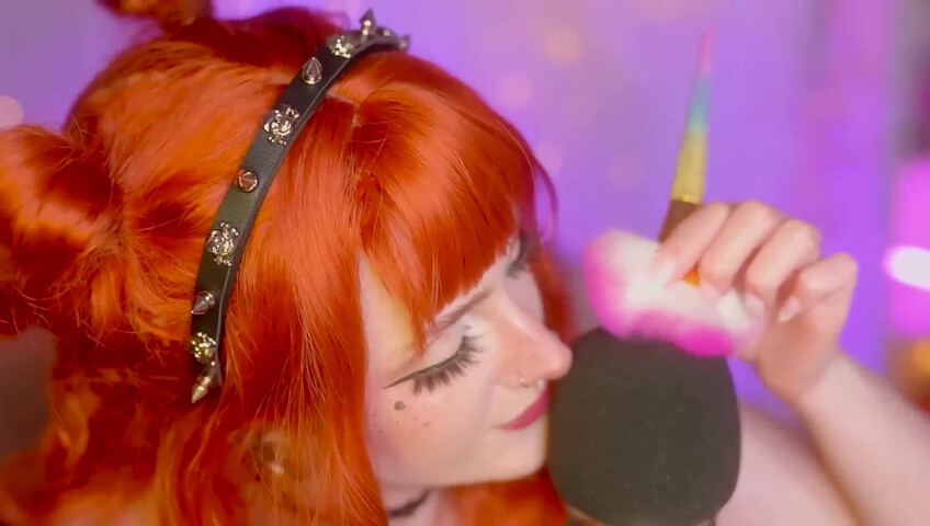 Mewlies ASMR - Close Your Eyes and Relax - Gentle Mic Brushing