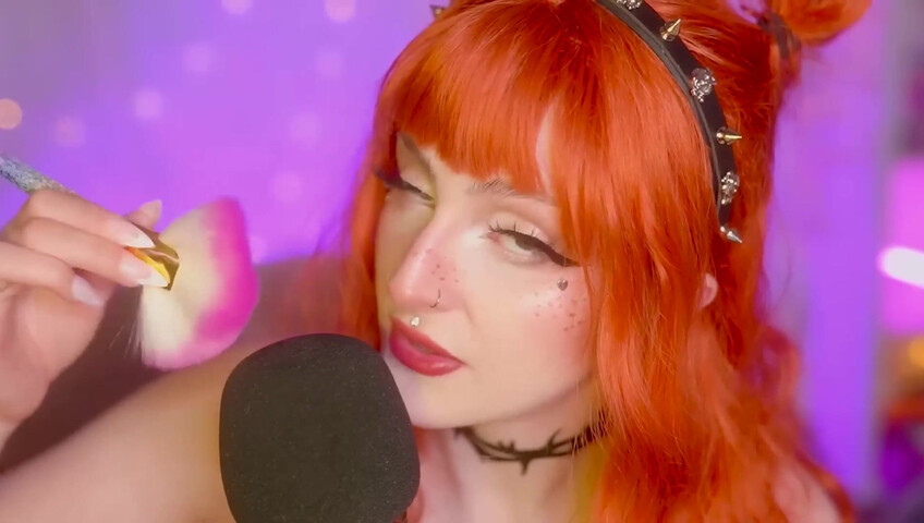 Mewlies ASMR - Close Your Eyes and Relax - Gentle Mic Brushing