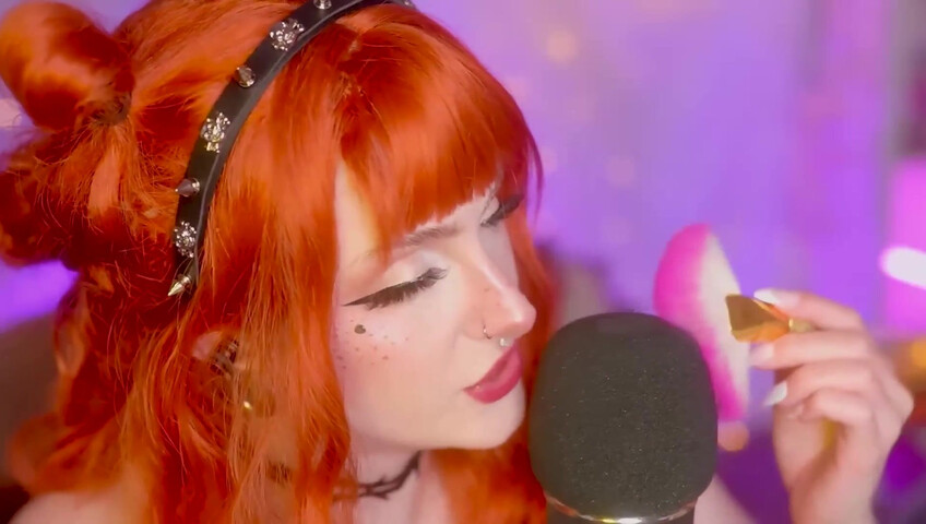 Mewlies ASMR - Close Your Eyes and Relax - Gentle Mic Brushing