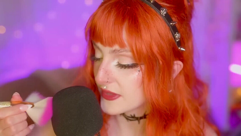 Mewlies ASMR - Close Your Eyes and Relax - Gentle Mic Brushing