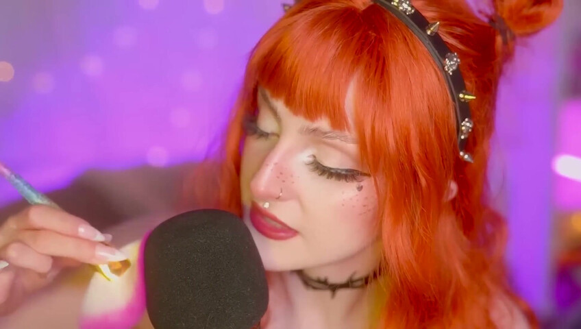 Mewlies ASMR - Close Your Eyes and Relax - Gentle Mic Brushing