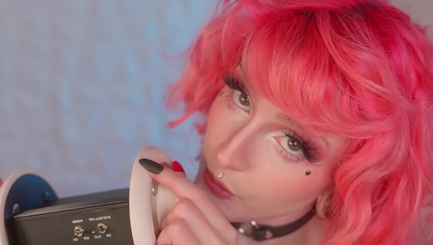 Mewlies ASMR - Ear Blowing ♡ Gentle Ear Massage