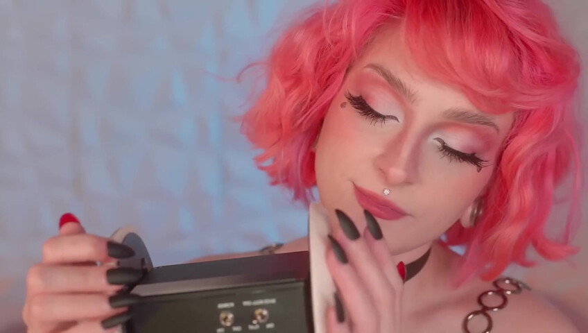 Mewlies ASMR - Ear Blowing ♡ Gentle Ear Massage