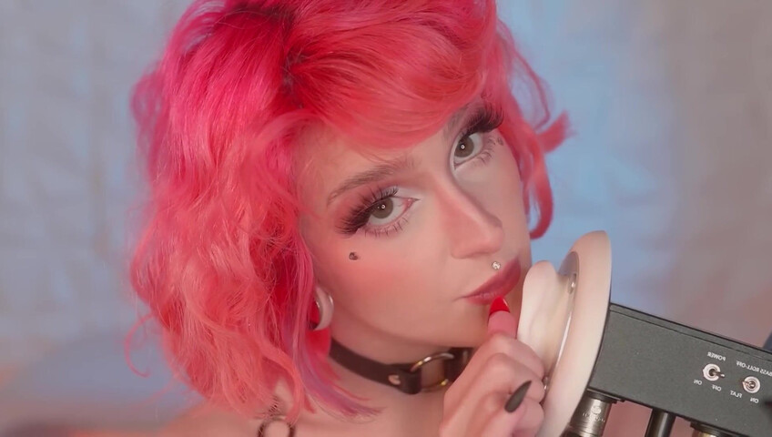 Mewlies ASMR - Ear Blowing ♡ Gentle Ear Massage