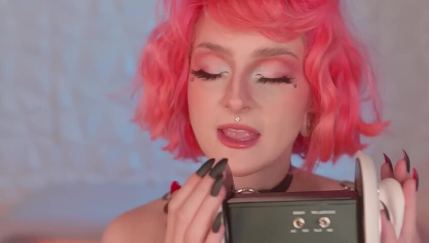 Mewlies ASMR - Ear Blowing ♡ Gentle Ear Massage