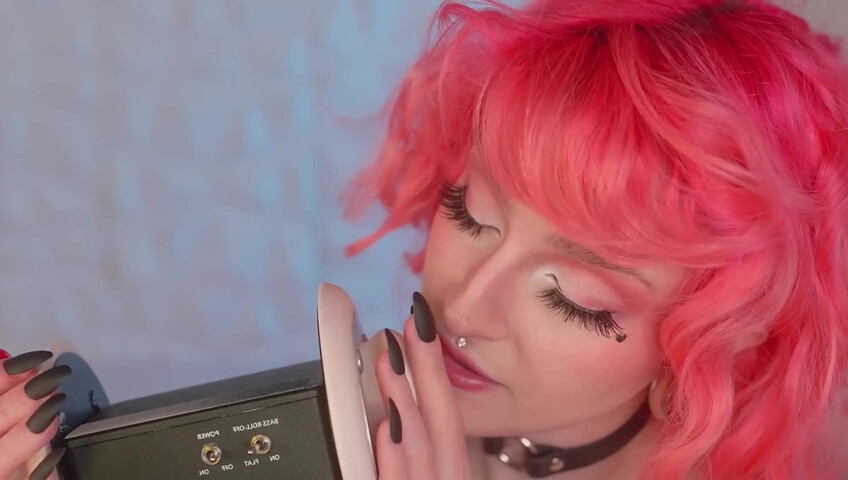 Mewlies ASMR - Ear Blowing ♡ Gentle Ear Massage