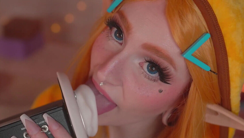 Mewlies ASMR - Sensual Ear Eating