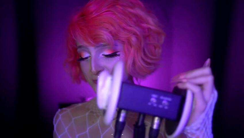 Mewlies ASMR - WHITE ICING Earlicking Patreon KINGS Exclusive