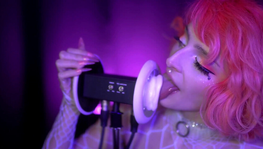 Mewlies ASMR - WHITE ICING Earlicking Patreon KINGS Exclusive