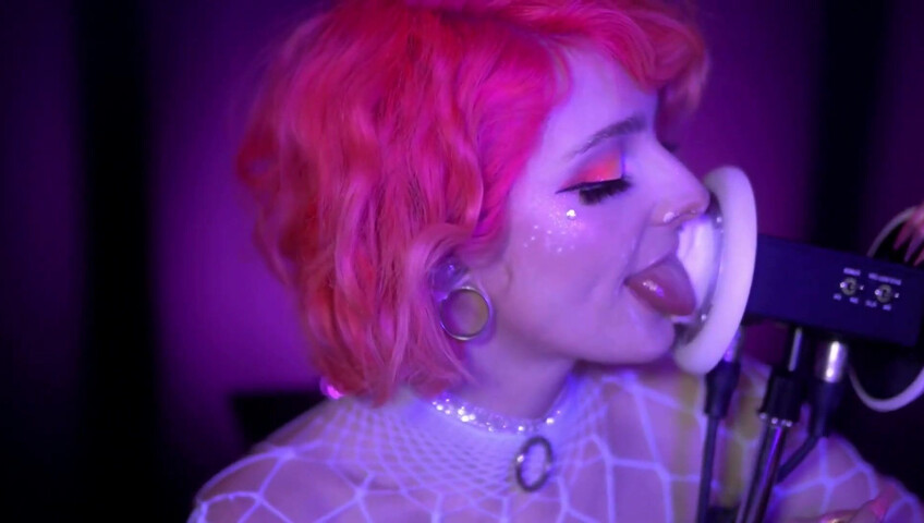 Mewlies ASMR - WHITE ICING Earlicking Patreon KINGS Exclusive