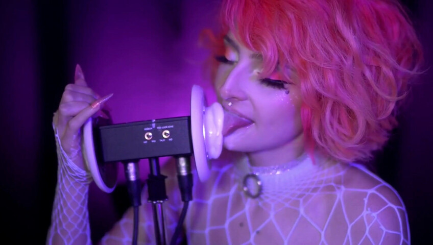 Mewlies ASMR - WHITE ICING Earlicking Patreon KINGS Exclusive