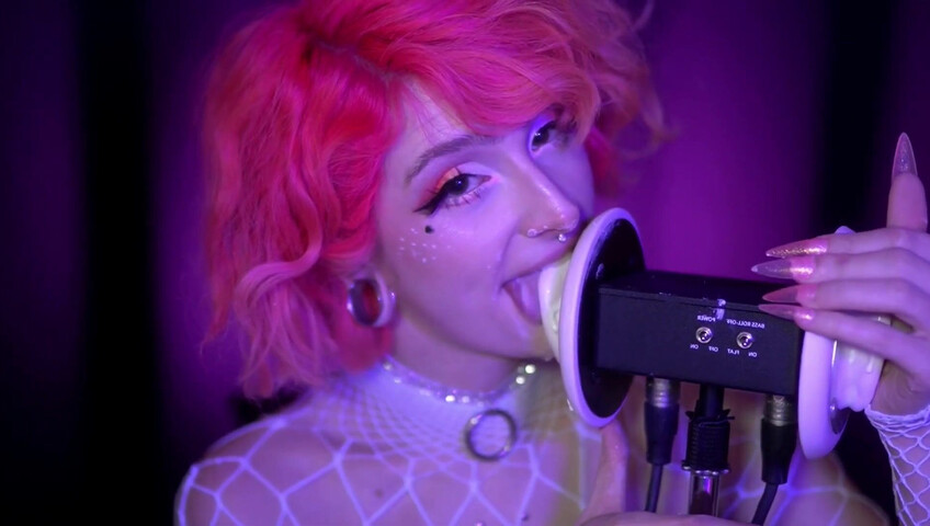 Mewlies ASMR - WHITE ICING Earlicking Patreon KINGS Exclusive
