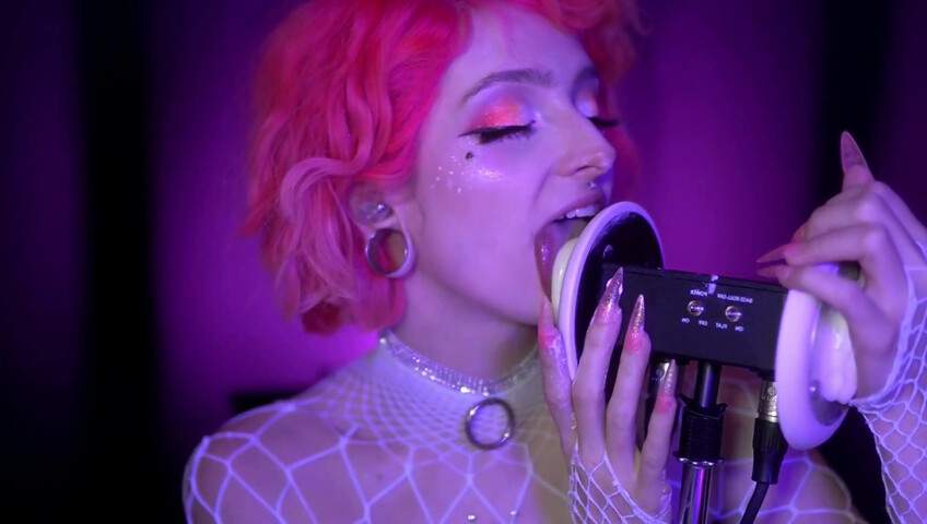 Mewlies ASMR - WHITE ICING Earlicking Patreon KINGS Exclusive