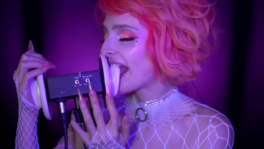 Mewlies ASMR - WHITE ICING Earlicking Patreon KINGS Exclusive