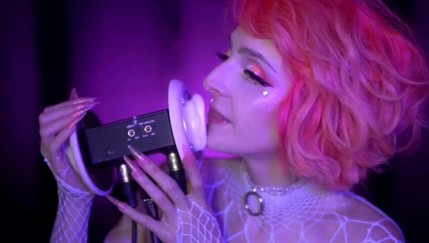 Mewlies ASMR - WHITE ICING Earlicking Patreon KINGS Exclusive