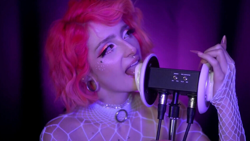 Mewlies ASMR - WHITE ICING Earlicking Patreon KINGS Exclusive