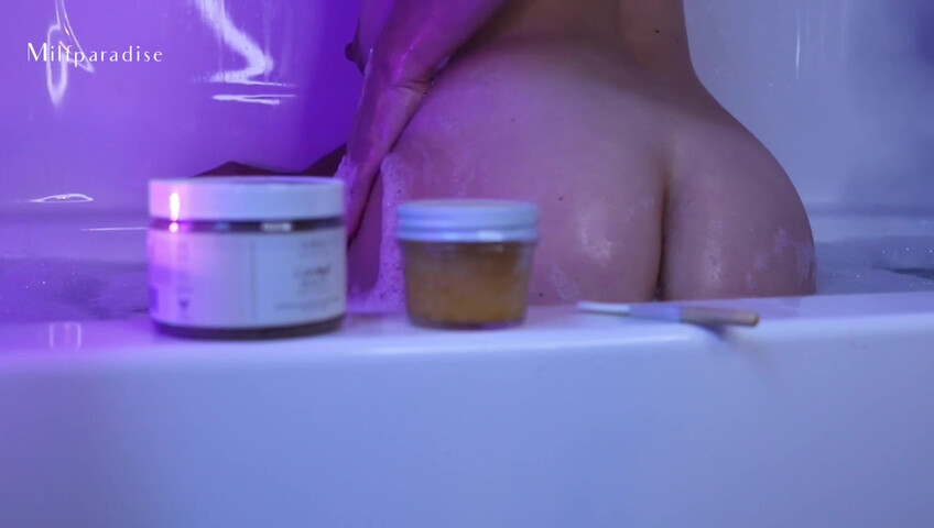 MilfParadise ASMR - Hot Sensual Bubble Bath