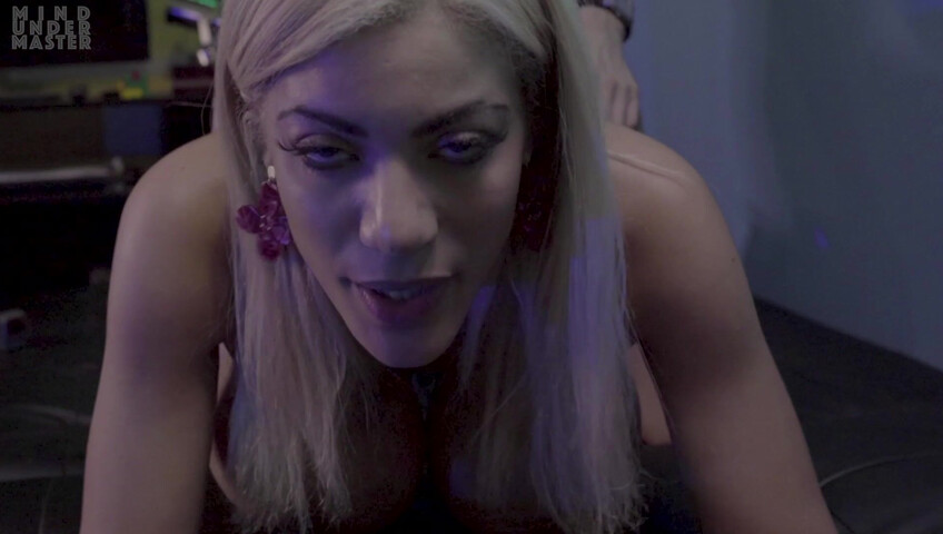 Mind Under Master - Amber Alena - Trance Therapy