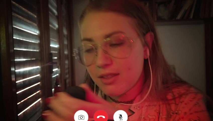 Mindarina ASMR - Facetime Roleplay