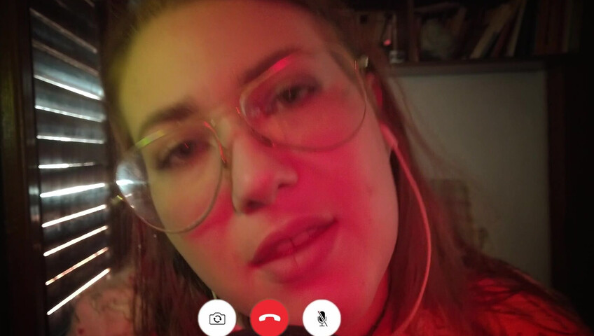 Mindarina ASMR - Facetime Roleplay