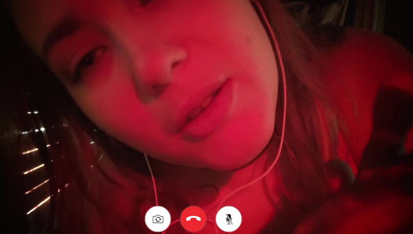 Mindarina ASMR - Facetime Roleplay